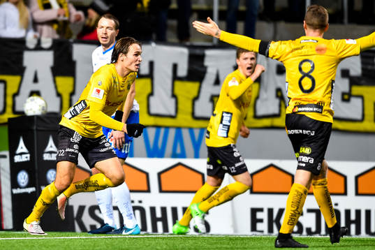 Elfsborgs Viktor Prodell jublar efter 2-2