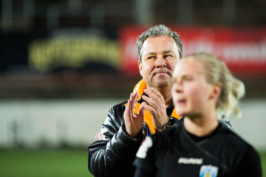 Göteborgs tränare Stefan Rehn jublar