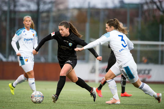 Göteborgs Pauline Hammarlund och Djurgårdens Kim Sundlöv