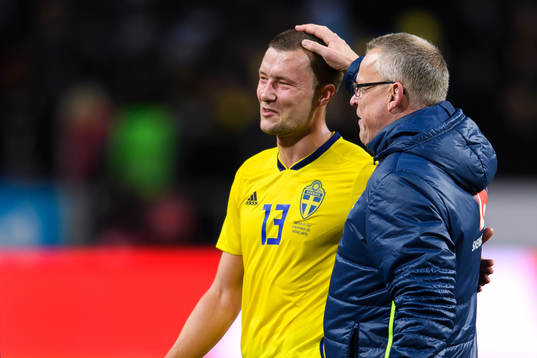 Sveriges Jakob Johansson och förbundskapten Janne