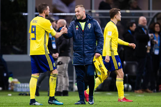 Sveriges Marcus Berg och John Guidetti jublar