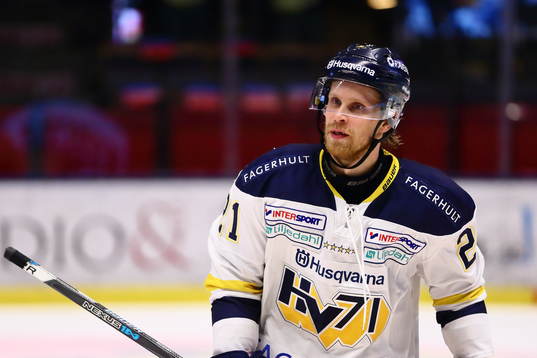 s Mattias Tedenby har satt sin straff