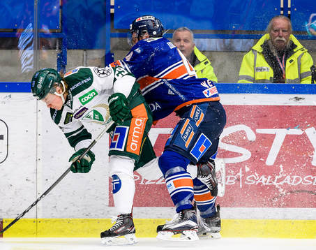 Färjestads Oskar Steen