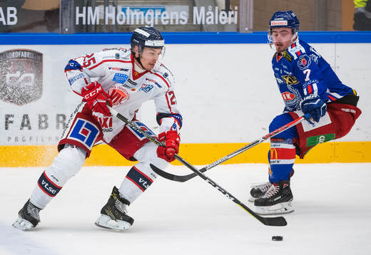 Oskarshamns Marcus Björk och Västerviks Patrik Blomberg
