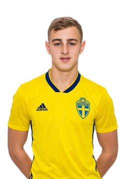 Amel Mujanic i P16/01-landslaget poserar för ett porträtt den 1 december 2017 i Stockholm. 