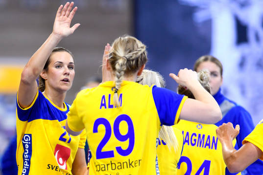 Sveriges Sabina Jacobsen i matchen mellan Sverige och Polen