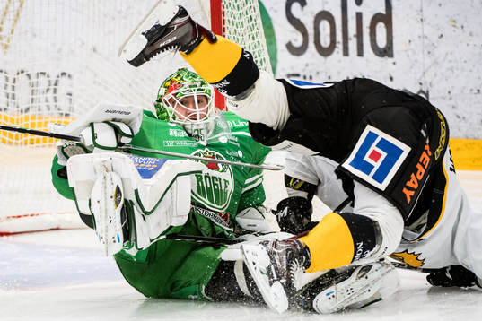 Rögles målvakt Emil Kruse