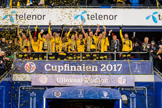 The players of Lillestrøm celebrate