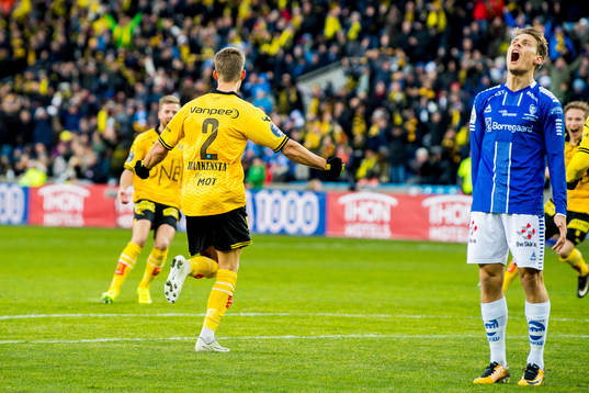 Mats Haakenstad of Lillestrøm celebrates scoring 2-0