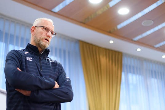 Norges assisterande förbundskapten Mats Olsson på en