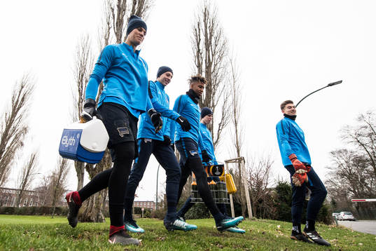 Hertha Berlins målvakt Dennis Smarsch, Palko Dardai,