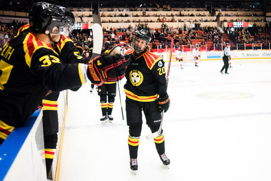 Brynäs Marcus Westfält jublar