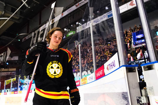 Brynäs Marcus Westfält jublar