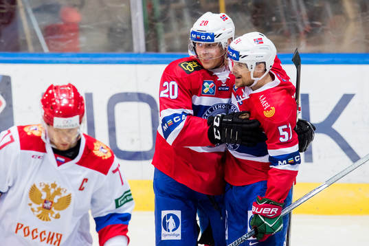 Anders Bastiansen of Norway celebrates with his teammate