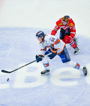 Växjös Joel Persson och Örebros Kalle Olsson