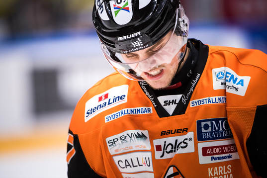 Karlskronas Joel Kellman  reagerar