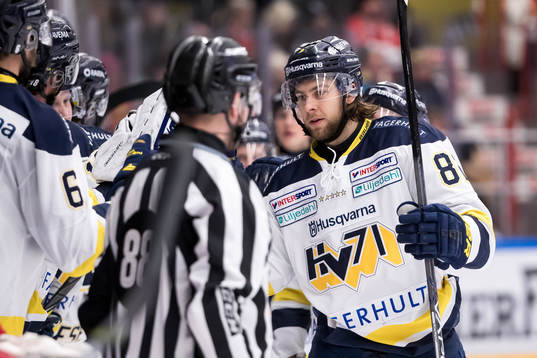 s Kevin Stenlund jublar