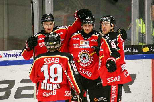 Luleås Karl Fabricius jublar