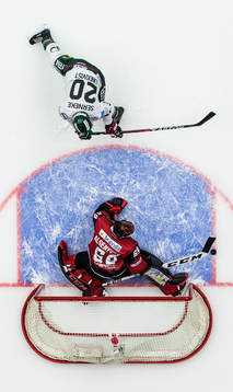 Frölundas Joel Lundqvist oroar mot Malmö Redhawks