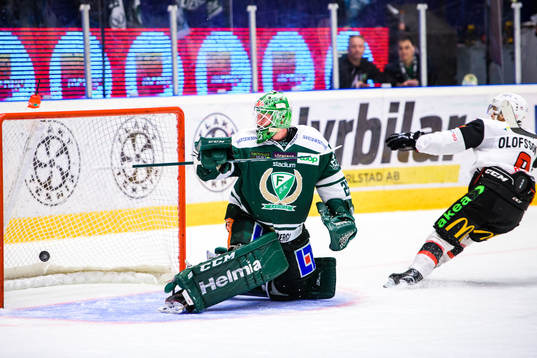 Malmö Redhawks Johan Olofsson jublar och gör avgörande