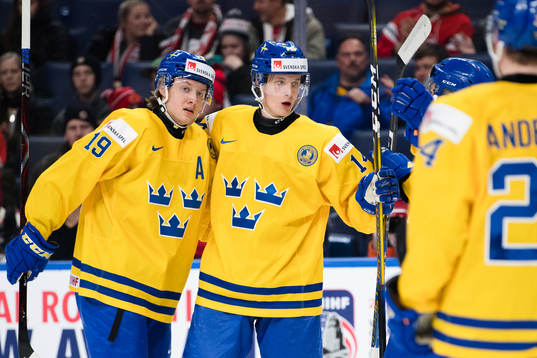 Sveriges Alexander Nylander, Elias Pettersson och Lias