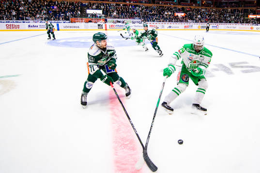 Färjestads Jesse Virtanen och Rögles Edwin Hedberg