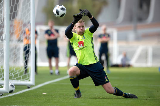 Sveriges målvakt Peter Abrahamsson