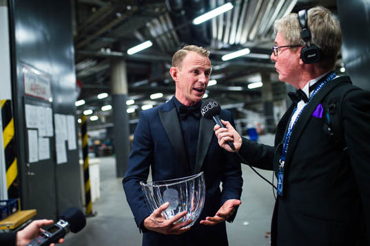 Peder Fredricson, Ridsport, blir intervjuad av Sveriges