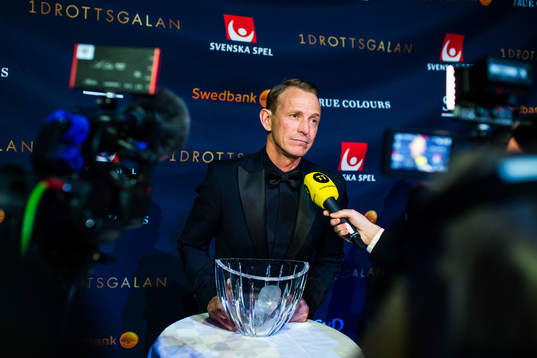 Peder Fredricson, Ridsport,  blir intervjuad med