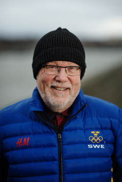 Förbundskaptenen för Sveriges damlandslag i ishockey Leif