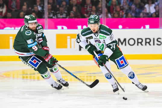 Frölundas Jan Mursak och Färjestads Rasmus Asplund