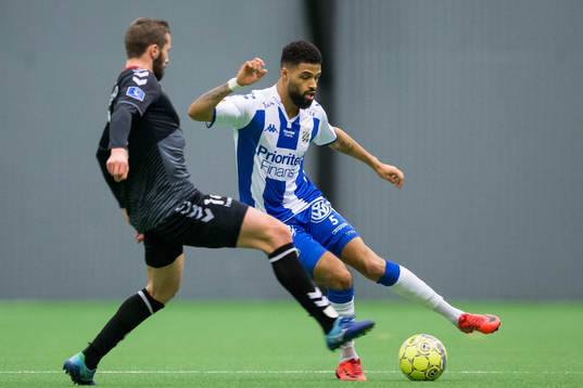 IFK Göteborgs Kristopher Da Graca mot Ålborgs Pavol