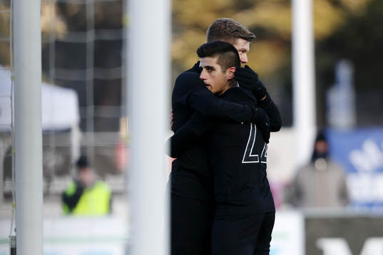 s Nicolas Marcelo Stefanelli jublar