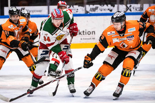 Moras Sebastian Hartmann  och Karlskronas Emil Lundberg