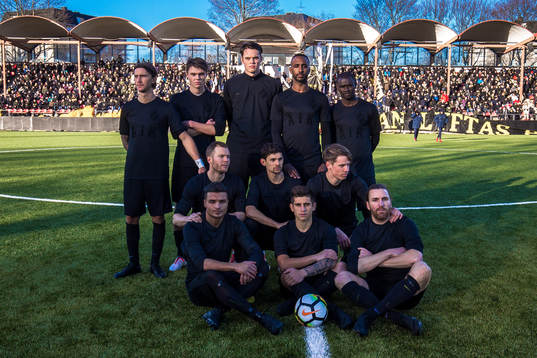 s startelva, från bakre raden till vänster, Kristoffer