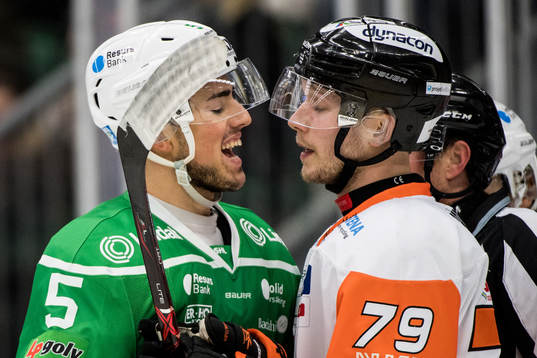 Rögles Alen Bibic och Karlskronas Emil Lundberg