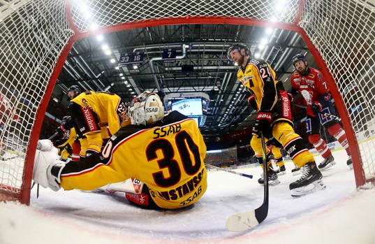 Luleås målvakt Filip Gustavsson höll nollan