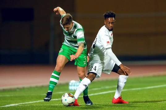 Shamrock Rovers Luke Byrne och Dalkurds Heradi Rashidi