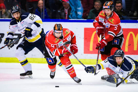 s Kevin Stenlund, Örebros Tylor Spink och Gustav