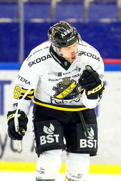 s Jens Jakobs jublar