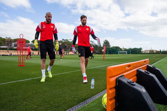 Hammarbys målvakt Benny Lekström och målvakt Johan Wiland
