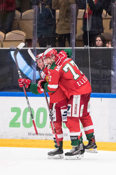 Moras Jason Akeson  jublar