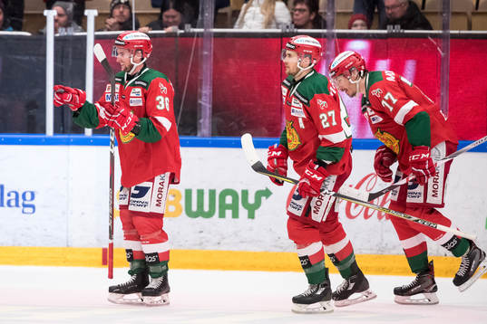 Moras Jason Akeson  jublar