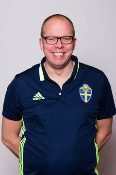 Peter Vesterholm poserar för ett porträtt
