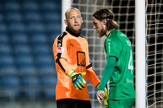 Hammarbys målvakt Benny Lekström och Björn Paulsen