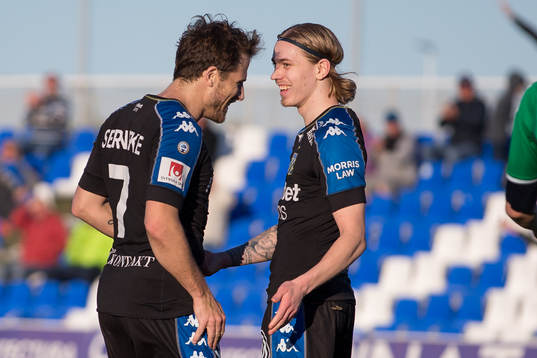 IFK Göteborgs Elias Mar Omarsson  jublar ihop med Tobias