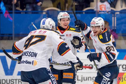 Djurgårdens spelare jublar