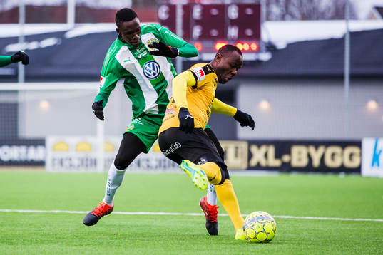 Hammarbys Kossounou Odilon och Frejs Nsima Peter