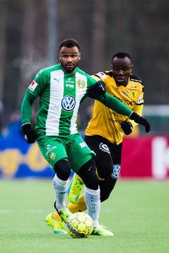 Hammarbys Serge-Junior Martinsson Ngouali och Frejs Nsima