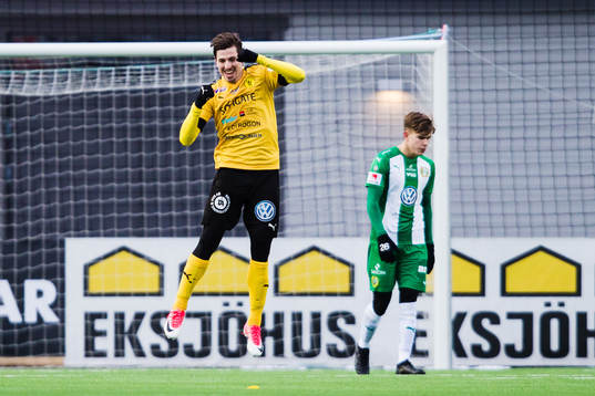Frejs Konstantinos Stavrothanasopoulos jublar efter 3-1